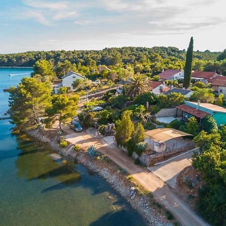 Kuca Za Odmor- Simona Apartment Punta Kriza Bagian luar foto