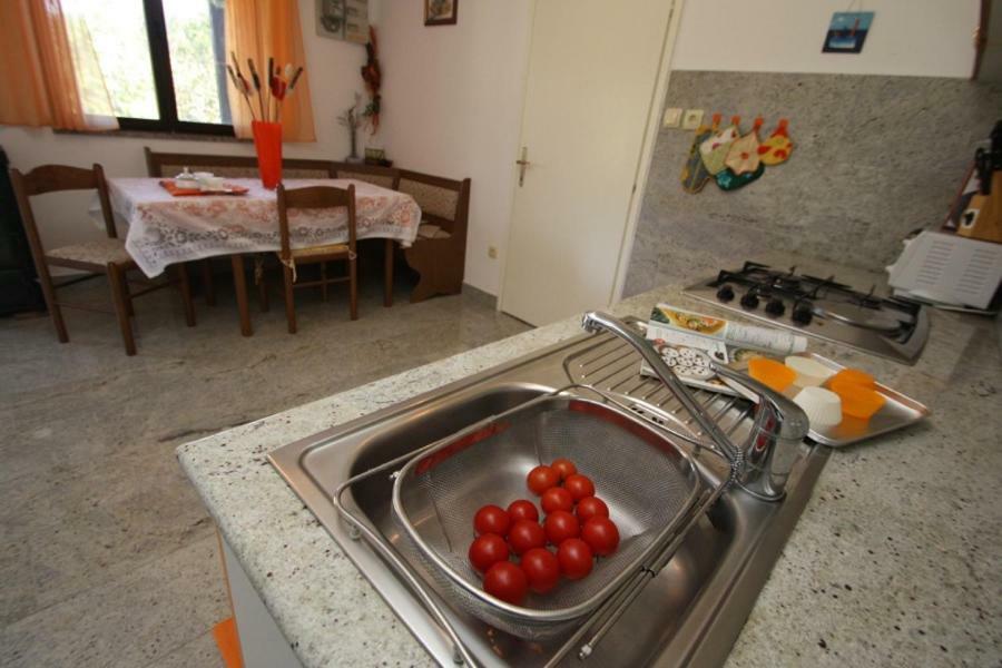 Kuca Za Odmor- Simona Apartment Punta Kriza Bagian luar foto