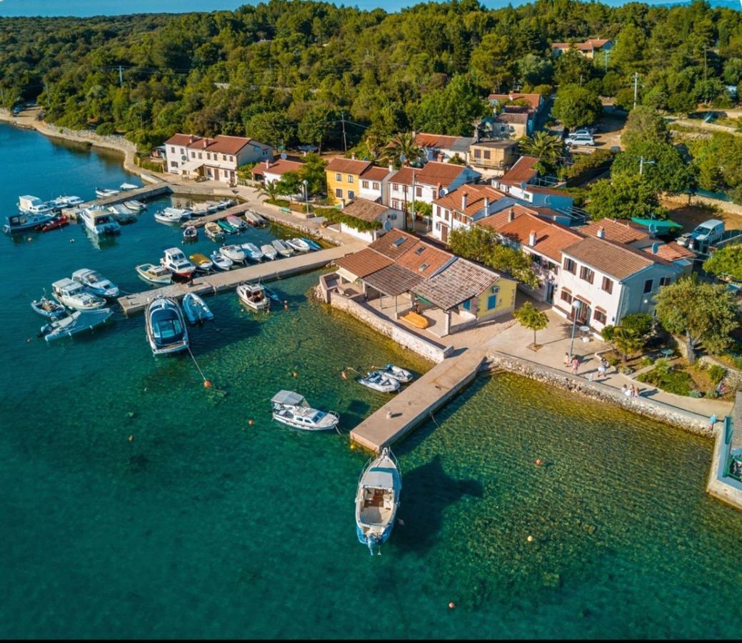 Kuca Za Odmor- Simona Apartment Punta Kriza Bagian luar foto